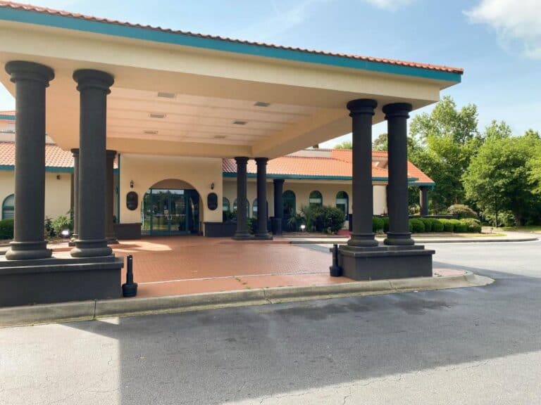 Hotels Near Savannah GA