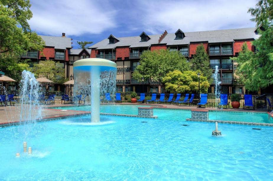 Hotels Near St Louis Zoo