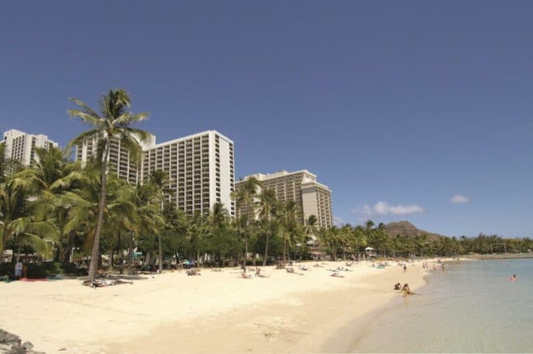 Hotels Near Waikiki Beach
