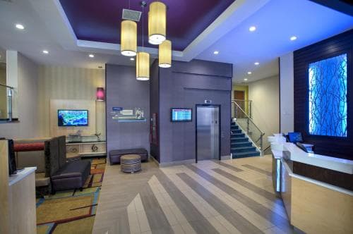 Hotels Near LGA Airport With Free Shuttle